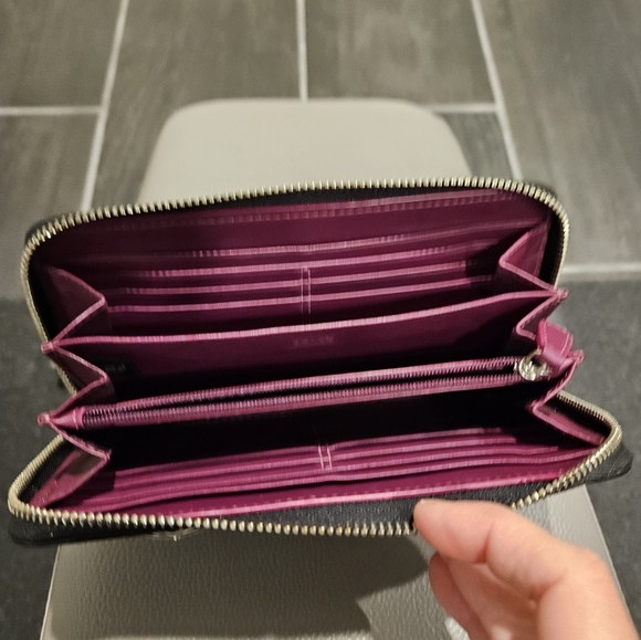 COACH Black Long Leather Wallet CLUTCH with Signature Front Buckles - Picture 3 of 7